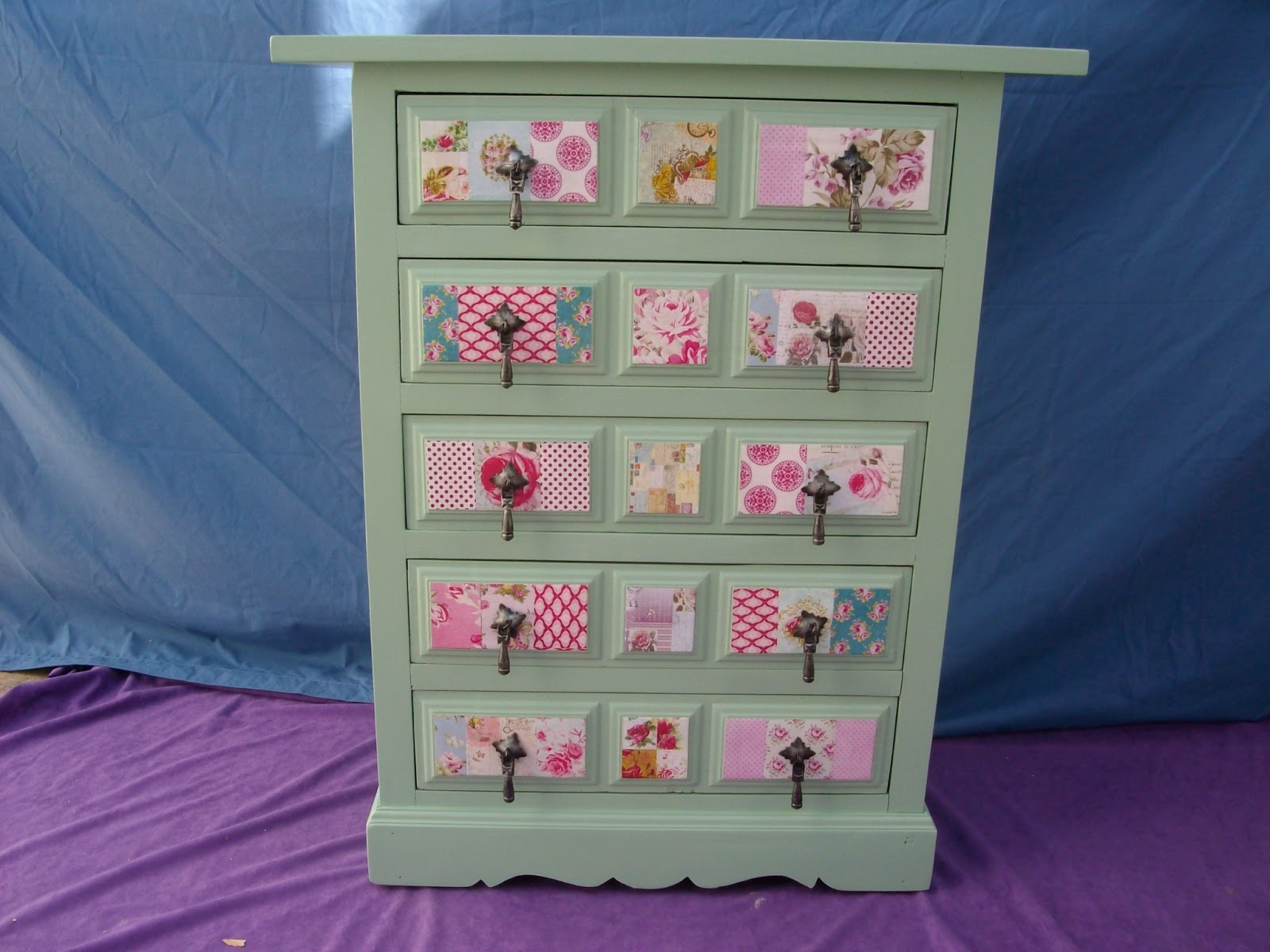 ARTESARE: Técnica decoupage para decorar muebles