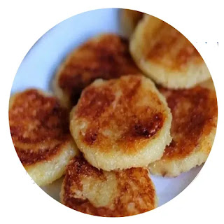 Camilan khas Kota Semarang ini tebuat dari bahan kelapa dan beras ketan serta memiliki berbagai varian rasa seperti durian, coklat, nangka, pandan, dll. Wingko Babat tersedia dalam berbagai merek dagang. Camilan khas Kota Semarang ini tebuat dari bahan kelapa dan beras ketan serta memiliki berbagai varian rasa seperti durian, coklat, nangka, pandan, dll. Wingko Babat tersedia dalam berbagai merek dagang.