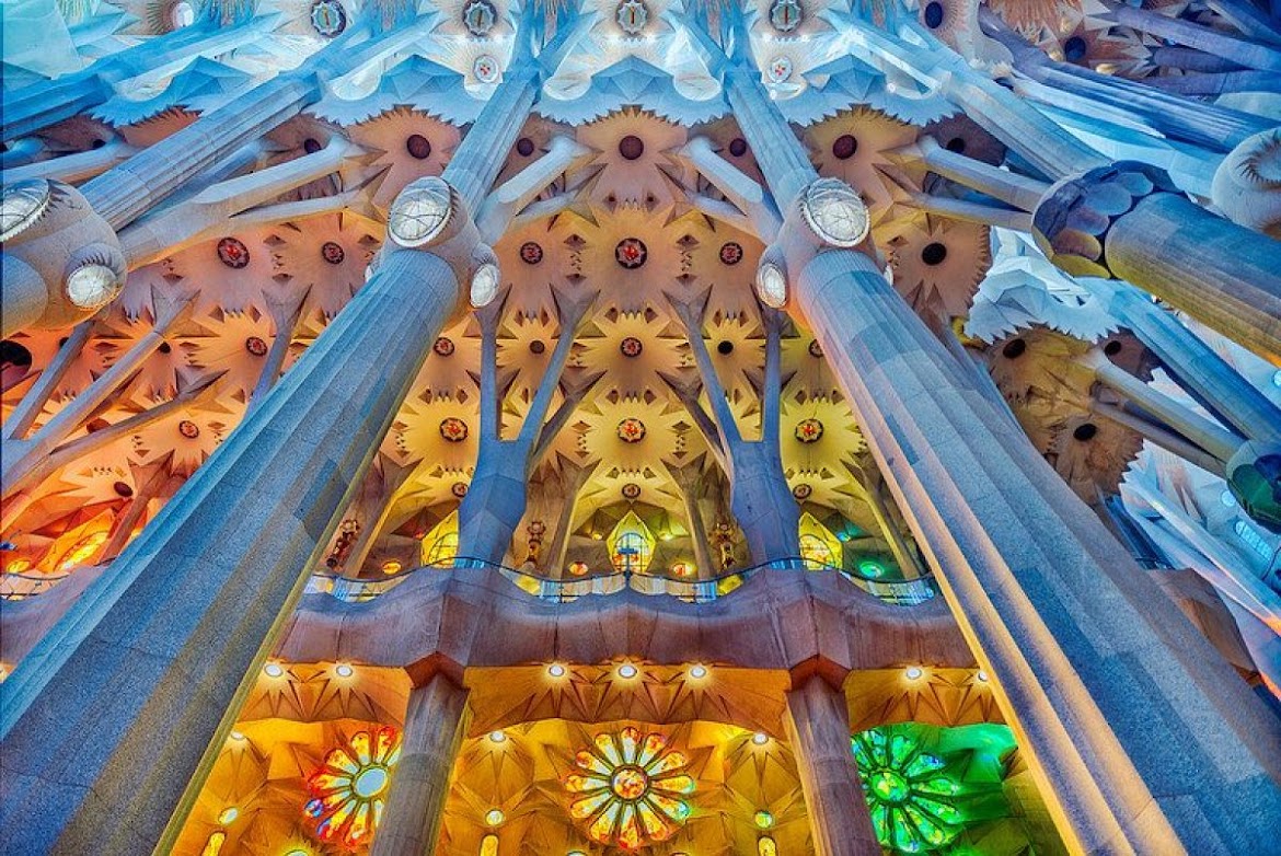 Antoni Gaudi - Sagrada Familia
