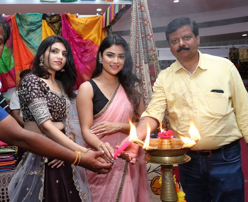 Priyanka Sharma at National Silk Expo