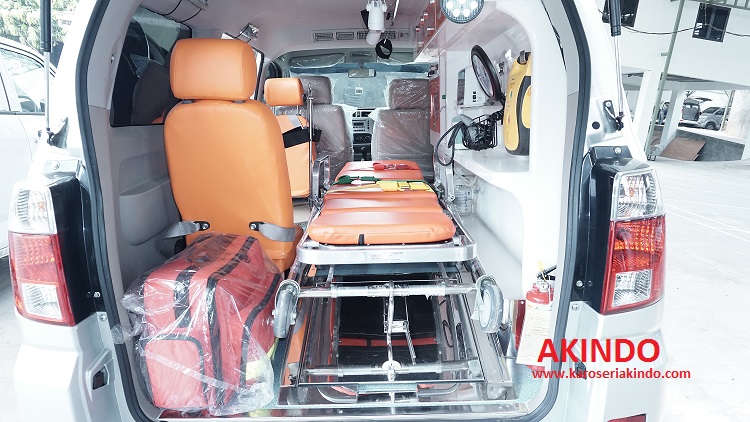 Harga Mobil Ambulance Terbaru Tahun 2020 Indonesia Karoseri Akindo Harga Mobil Ambulance