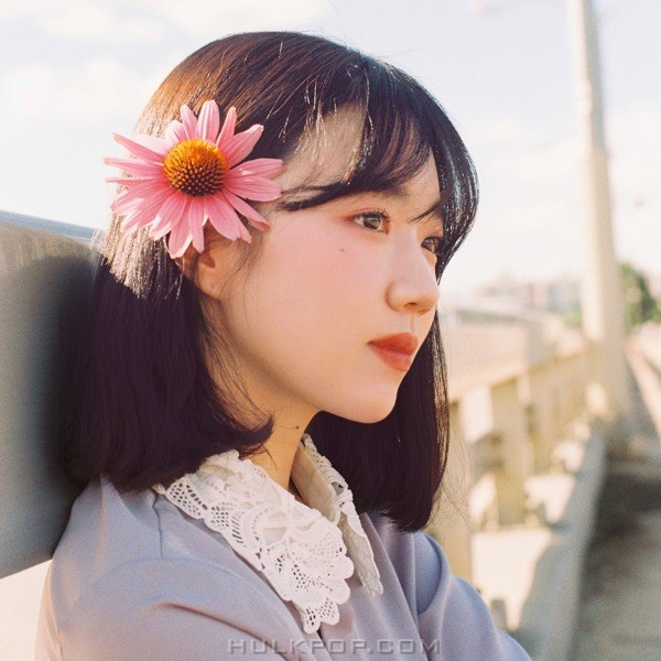 Byulhae – crescent moon – Single