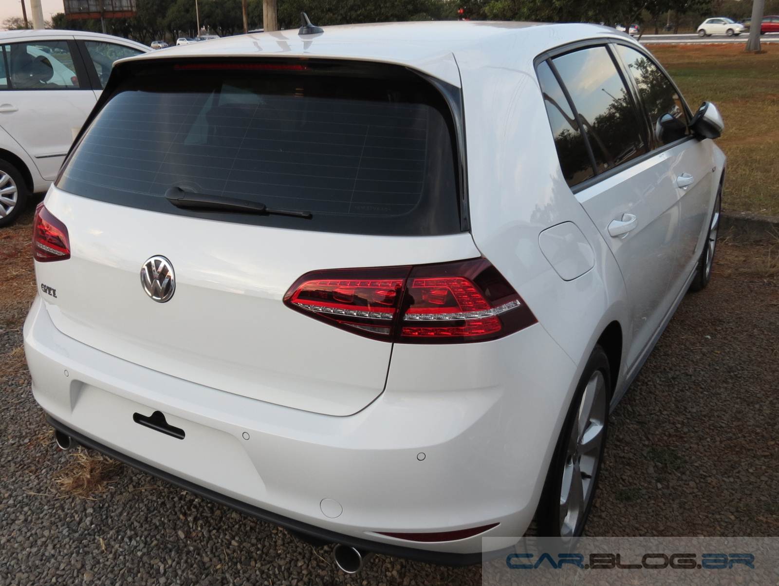 VW Golf GTI Exclusive + ACC + DLA