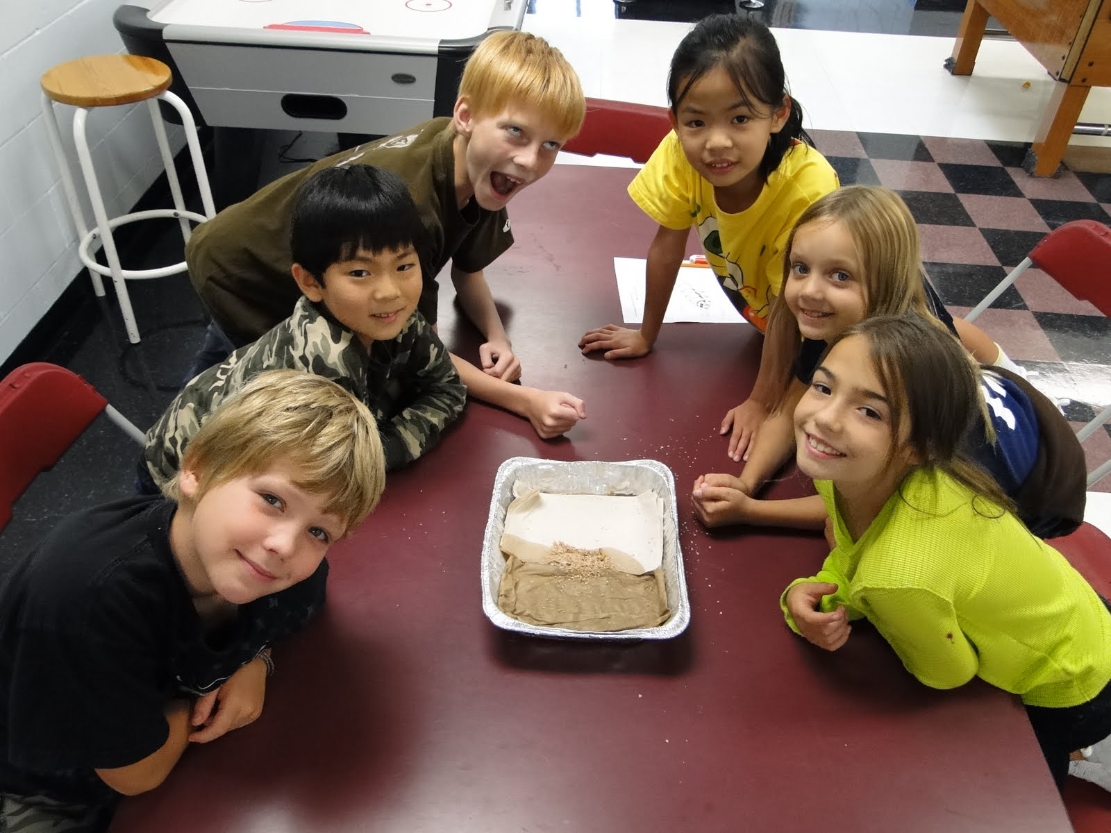 Grade 4 Blog 4V Mealworm Experiments