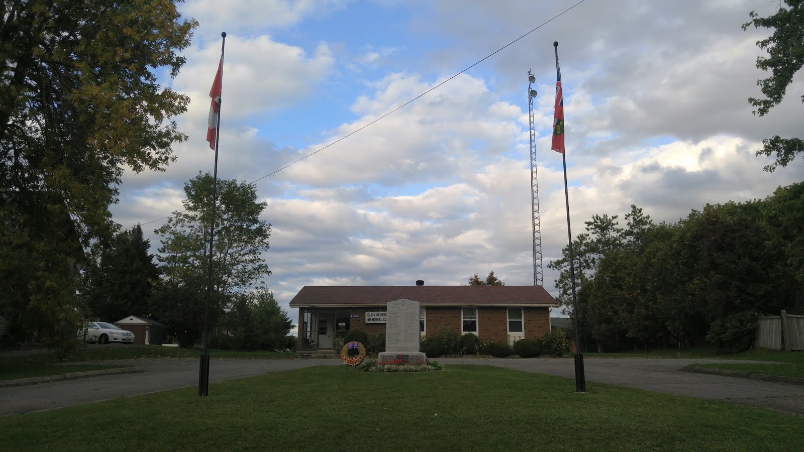 Ontario War Memorials Apple Hill