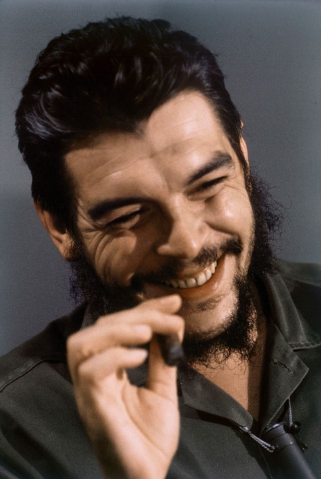Che Guevara: A Life Told in Historical Photos from Youth to Final Years - 30