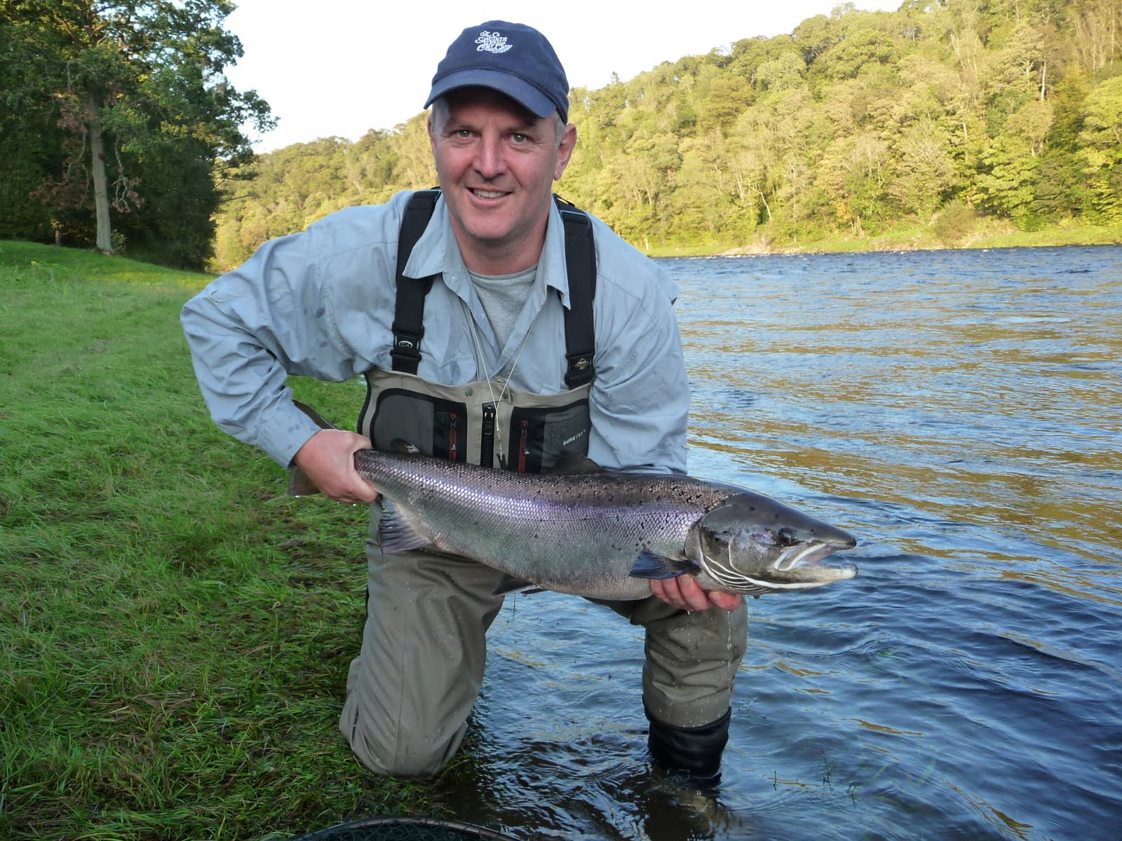 Salmon Fishing Scotland. Salmon Fishing Scotland Catching Autumn