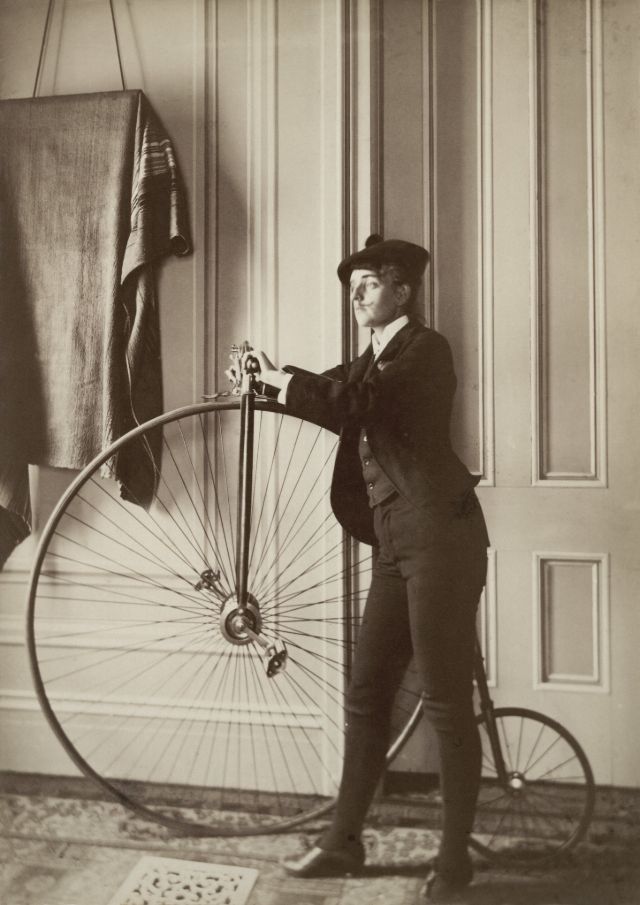 Penny-Farthing Old Photos