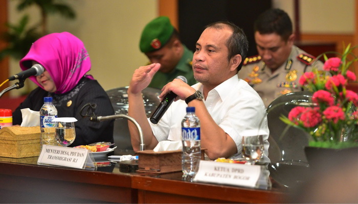 Bangun Papua, Kemendes PDT Kedepankan Pendekatan Berbasis Adat