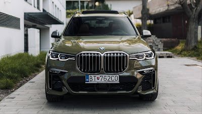 Wallpaper with green BMW luxury car Wallpaper with green BMW luxury car