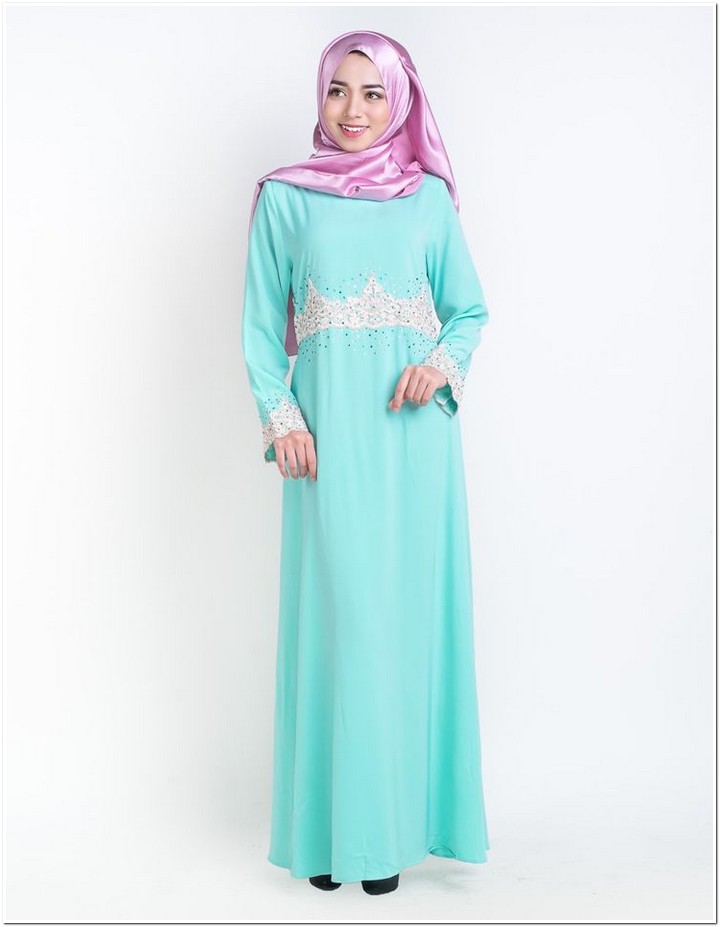 10 Koleksi Gamis Renda Tempel Paling Keren Terbaru Masa Kini