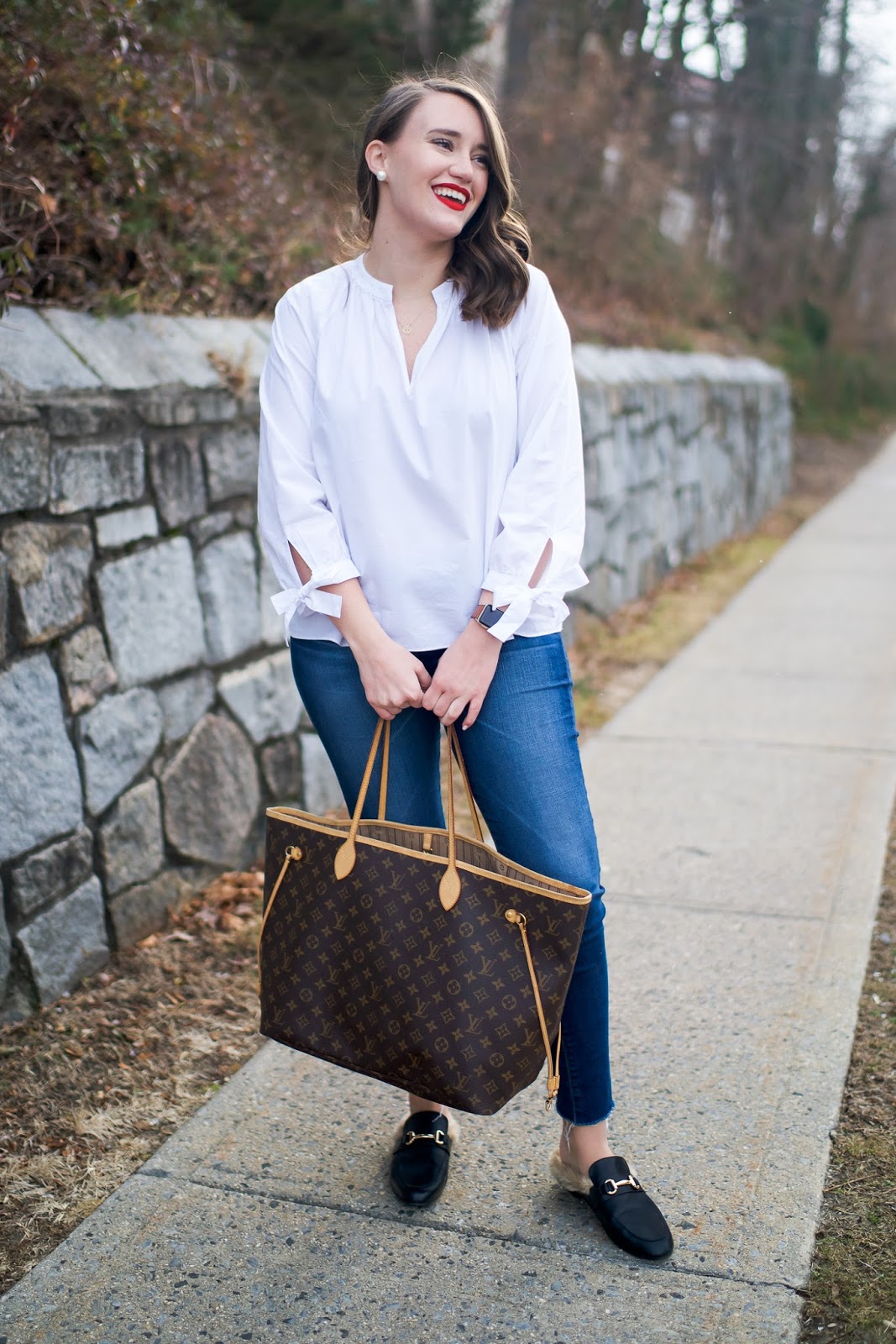 Louis Vuitton Neverfull MM Outfit Idea for Spring