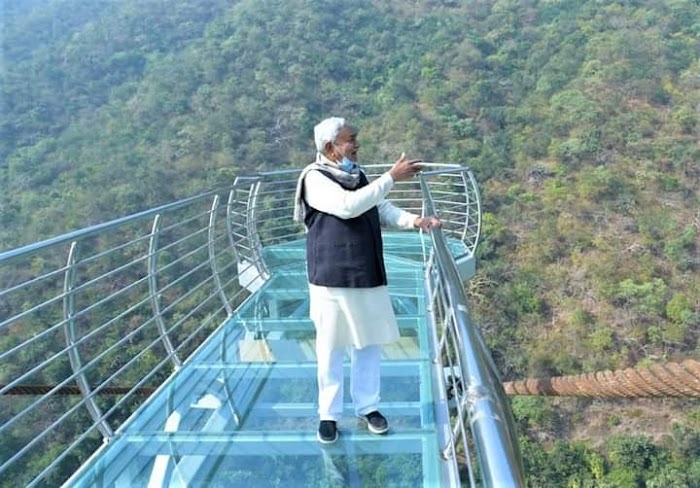 पर्यटन स्थलों का विकास और पर्यटकों की सुरक्षा हमारी महत्वपूर्व जिम्मेवारी - सीएम ।।