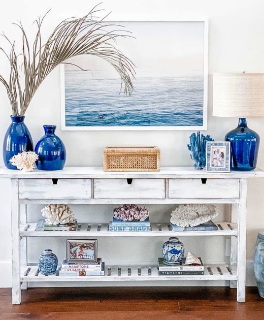 21 Coastal Decor Ideas for your Console Table How to Style Console