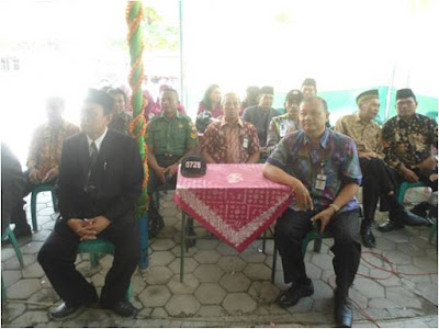 BABINSA KORAMIL 13/SUKODONO HADIRI WISUDA SISWA KELAS XII SMA NEGERI 1 SUKODONO BABINSA KORAMIL 13/SUKODONO HADIRI WISUDA SISWA KELAS XII SMA NEGERI 1 SUKODONO
