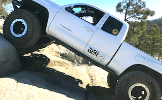 Toyota tacoma truck,rock crawling