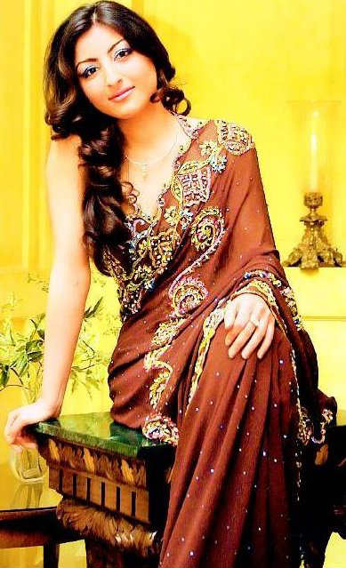 Very Sexy Wallpapers 2012 Bollywood Actress Soha Ali Khan