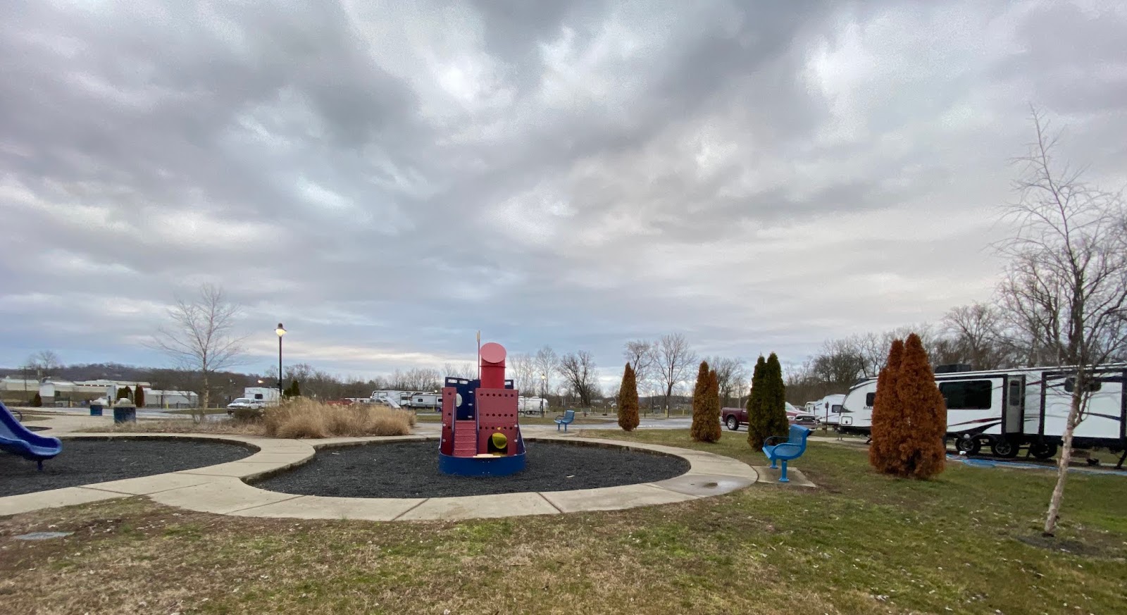 Cozy Rosie 2 Rivers Campground Carrollton, Kentucky (March 2020)