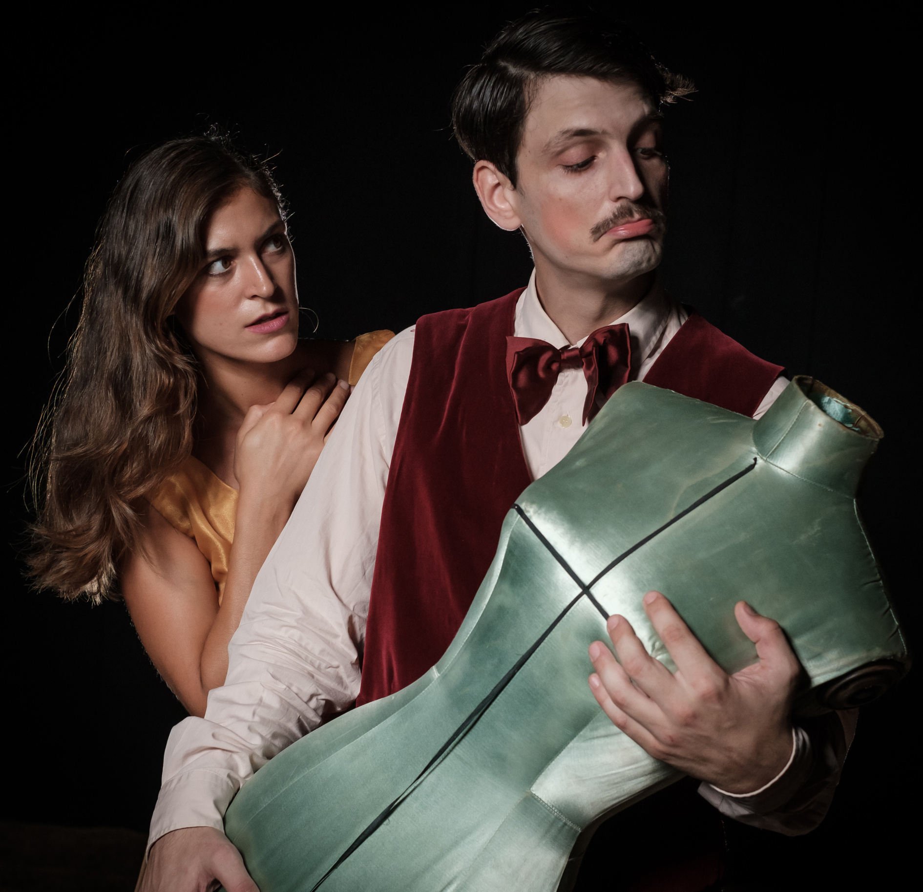 Evia Top: «Η Κληρονομιά» Του Μαριβώ στο Θέατρο Αυλιδείας Αρτέμιδος- Χαλκίδα