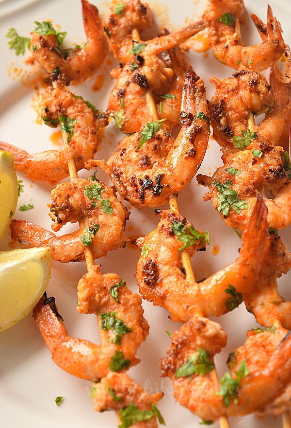 spicy easy grilled shrimp served in plate