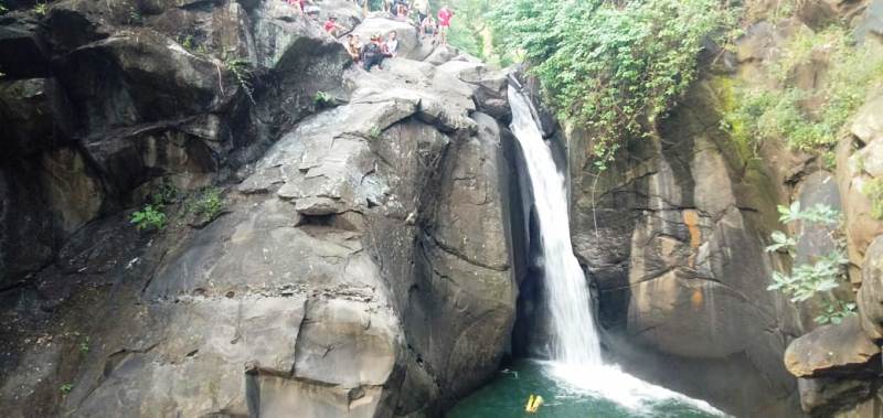 brebesterkini.com: Tim SAR Gabungan Temukan Korban Tenggelam di Curug