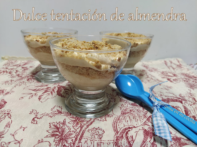 Dulce Tentación De Almendra Y Feliz Navidad
