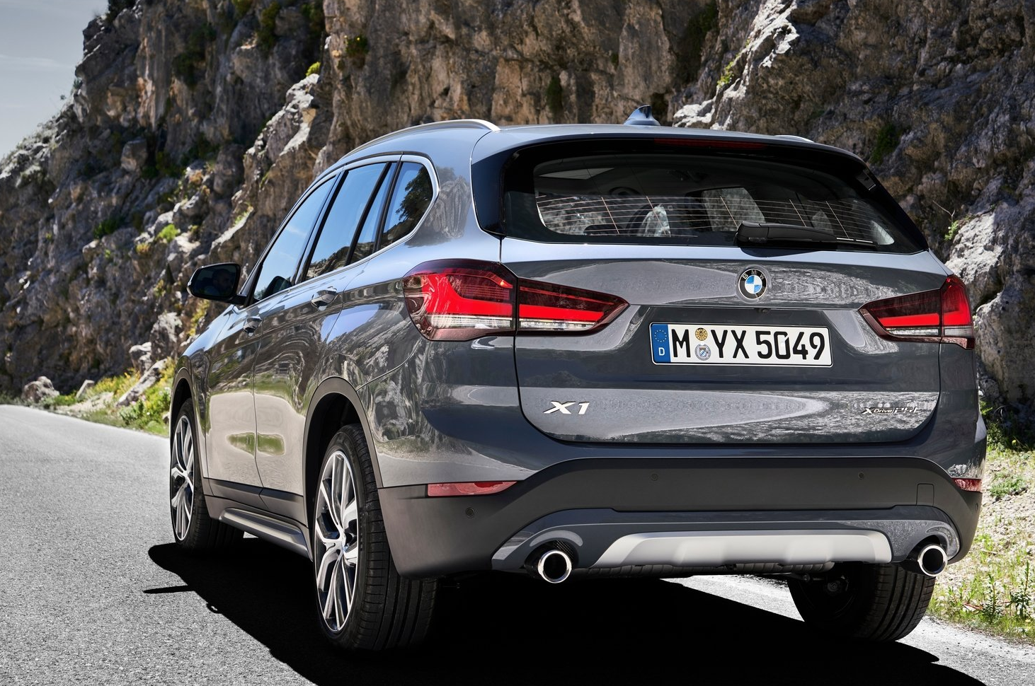 BMW X1 - Model 2020 - AZH-CARS
