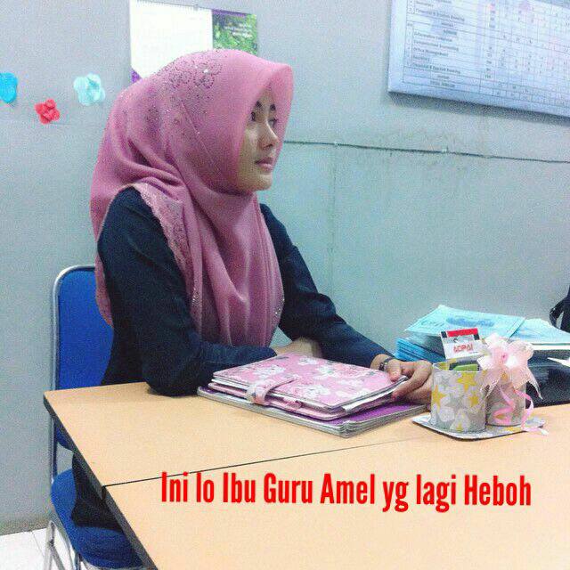 Cerita Drama Lucu 4 Orang Contoh Diam