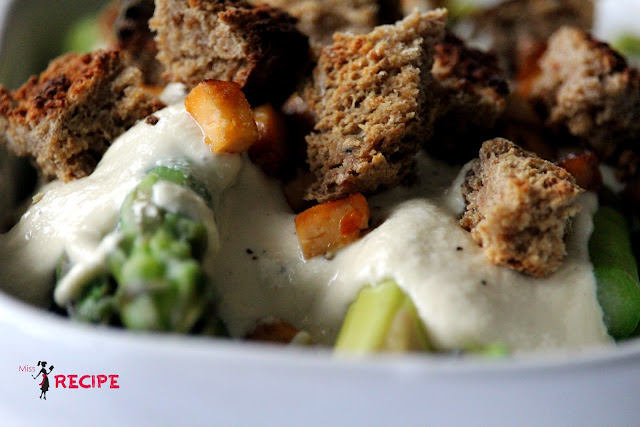 Salade Cesar Aux Asperges Vegan Miss Recipe Com Traiteur