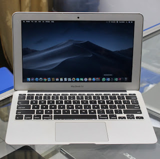 Macbook Air Core i5 Mid 2012 ( 11.6-inchi ) Malang