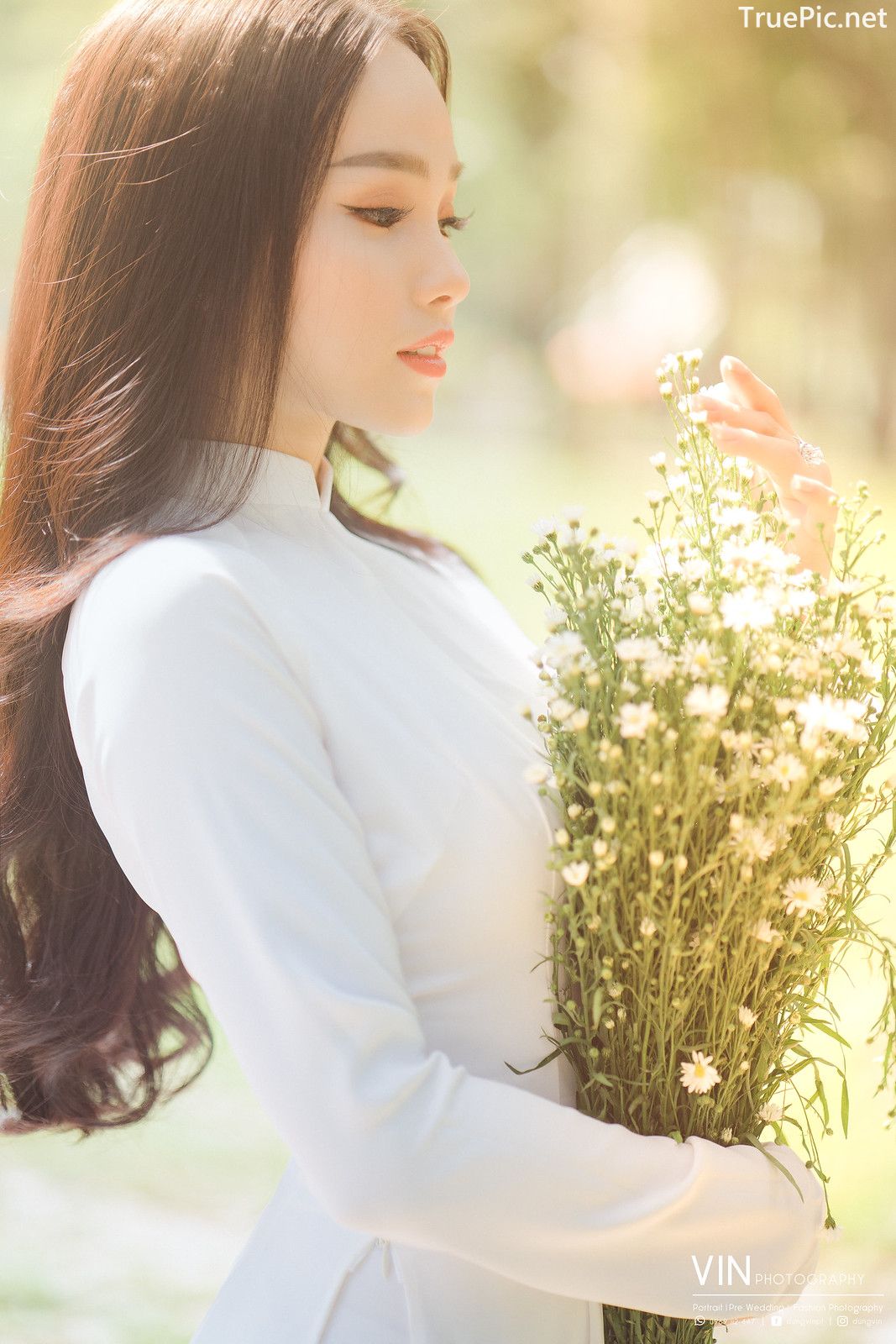 Image-Vietnamese-Beautiful-Girl-Ao-Dai-Vietnam-Traditional-Dress-by-VIN-Photo-1-TruePic.net- Picture-61