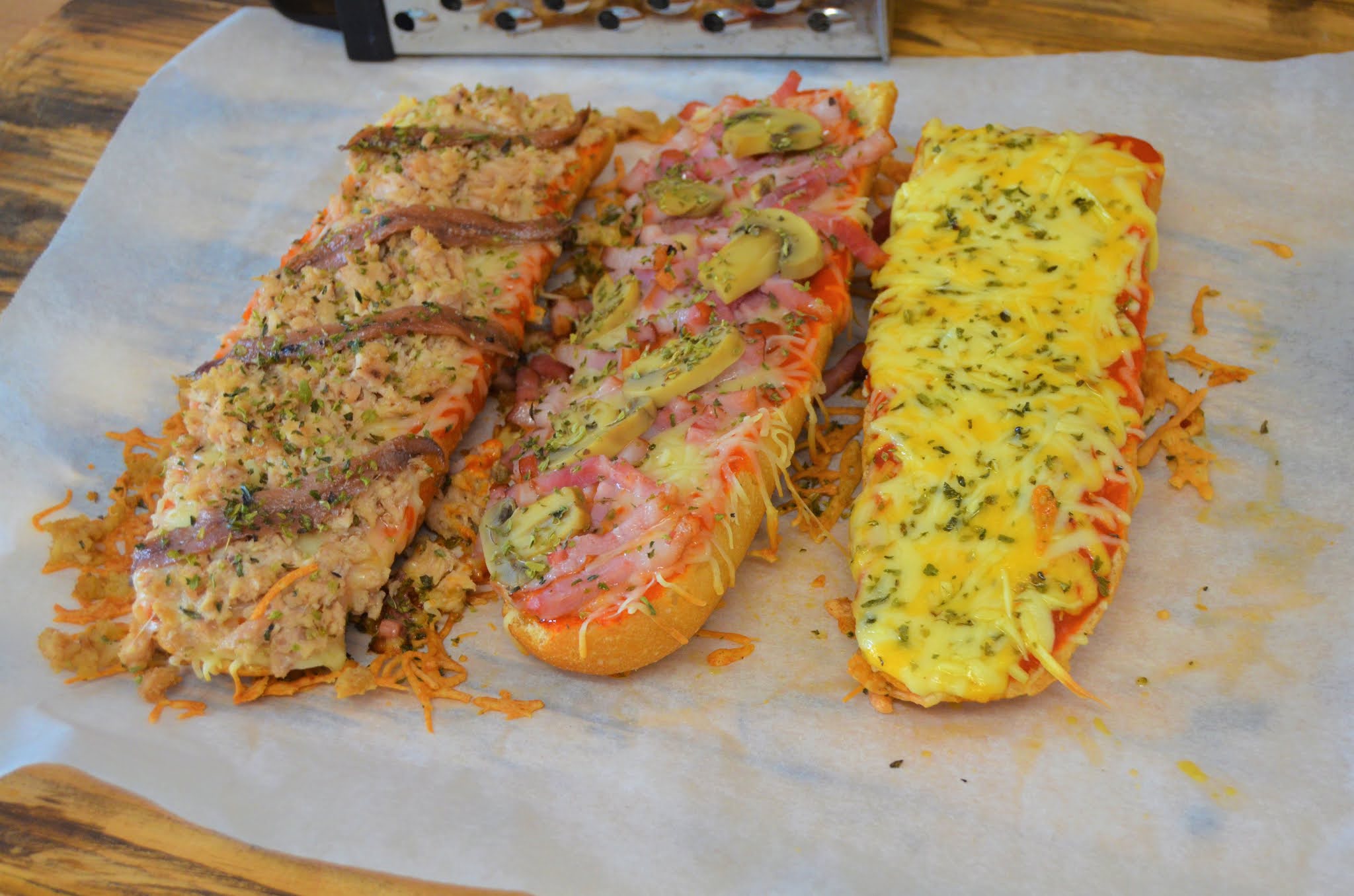 LAS DELICIAS DE MAYTE PAN PIZZA AL HORNO ( 3 SABORES DIFERENTES)