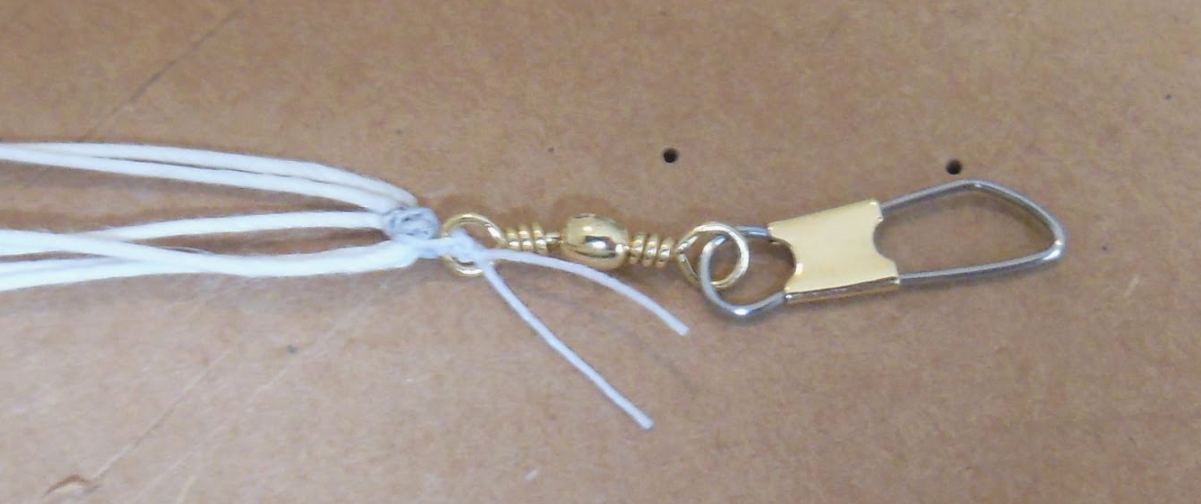 Model Rocket Building Ed Mitton Snap Swivel Connection TIP