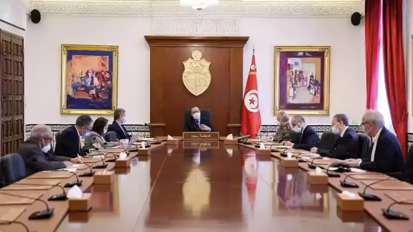 لجنة استشارية لرئاسة الحكومة التونسية لبحث سبل مكافحة فيروس كورونا في تونس