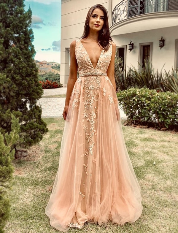 6 Vestidos de Festa em Tons de Nude - A Chata de Batom | Moda, Beleza e Skincare