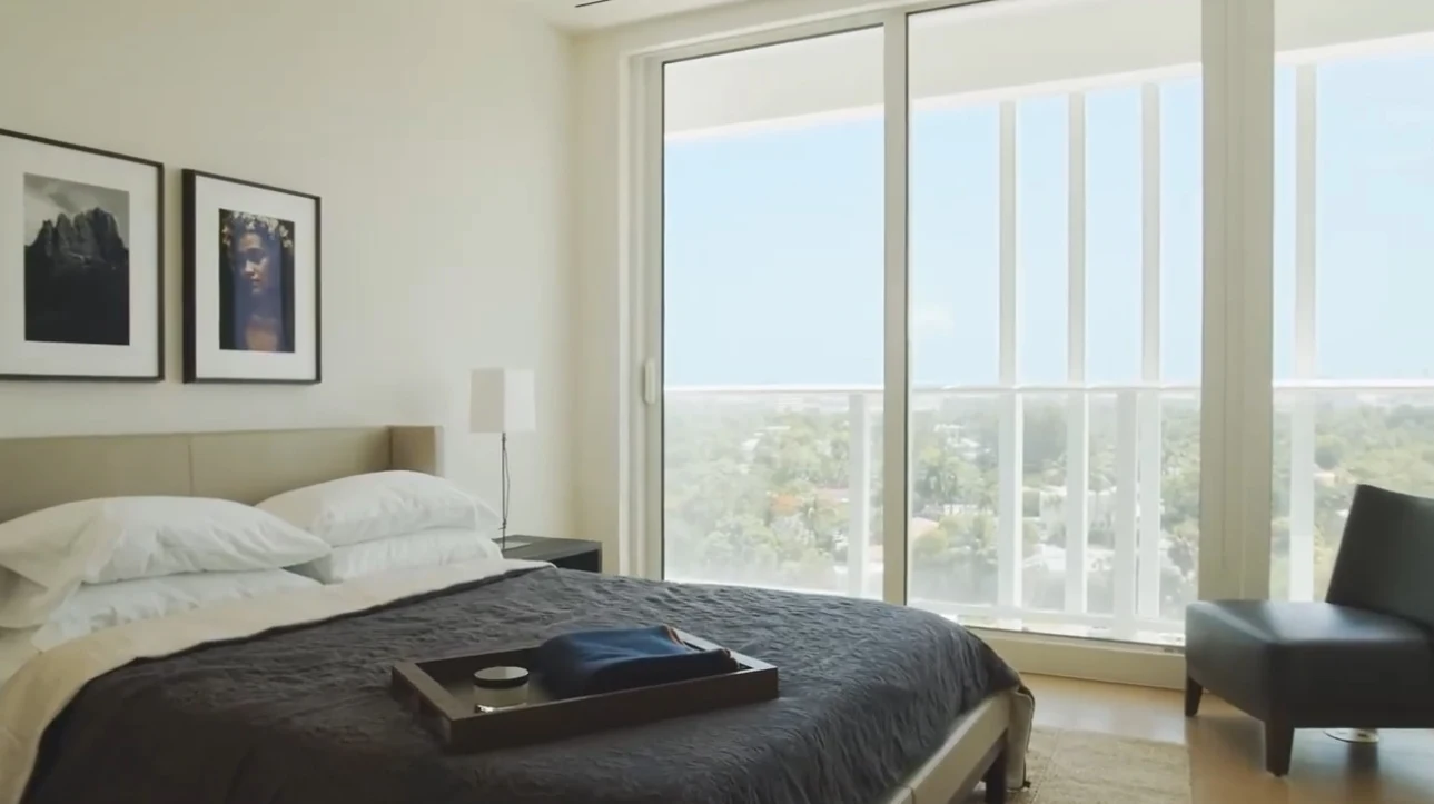 23 Photos vs. Ritz Carlton Residences Miami Beach: Is this the Best Condo in Miami? - Luxury Condo & Interior Design Video Tour