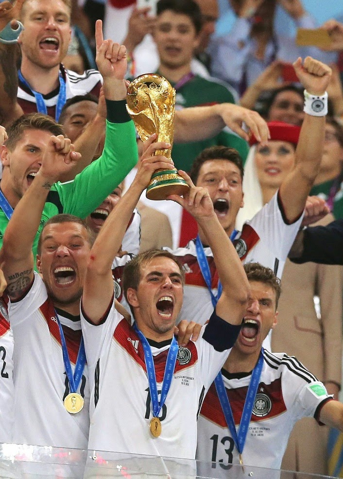 MEYER meint Deutschland ist Weltmeister und MEYERmeint geht in den