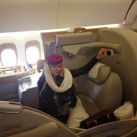 THE FIRST CLASS OF EMIRATES AIRLINES  - AUDREY TRITTO GO TO FINAL DESTINATION  F1 IN ABU DHABI