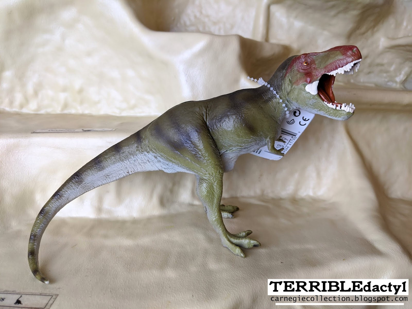 The Carnegie Collection Tyrannosaurus (2014)
