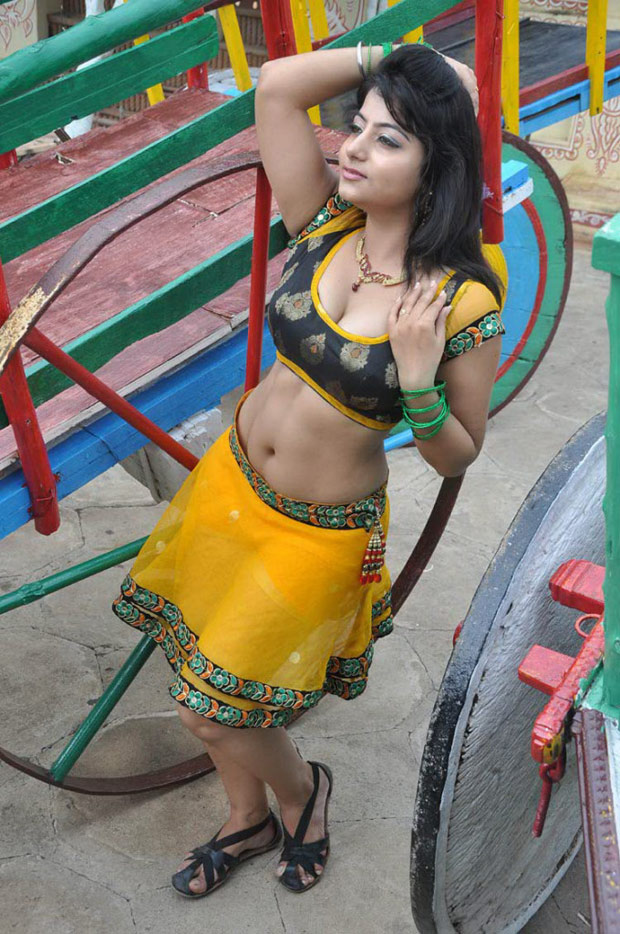 Glamorous Girls Sonu Singh Hot Photo Gallery