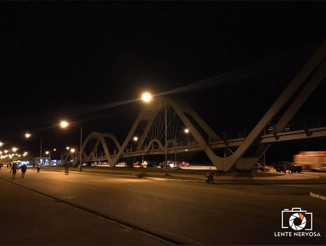 ÀS ESCURAS - Passarela no Espaço Alternativo de Porto Velho está há dias sem iluminação 5 ÀS ESCURAS - Passarela no Espaço Alternativo de Porto Velho está há dias sem iluminação