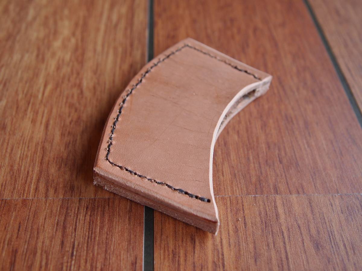 The wandering axeman: Axe Sheath Tutorial