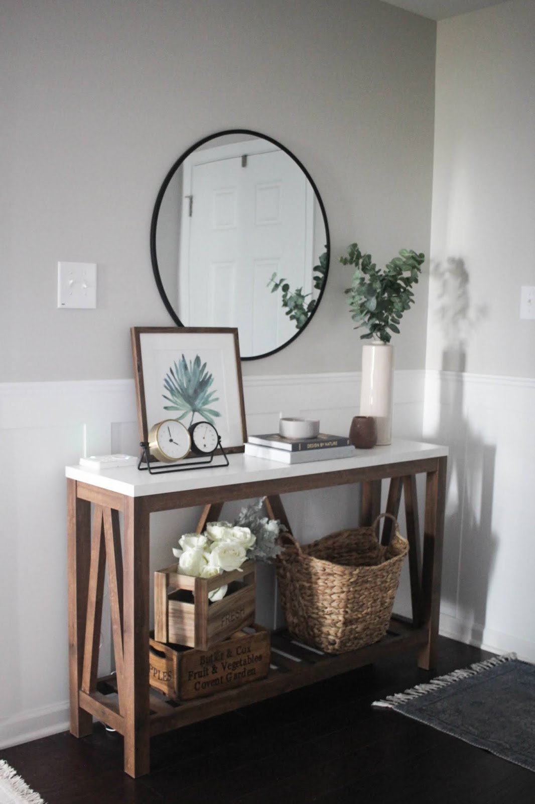 MODERN FARMHOUSE ENTRYWAY A Classy Fashionista