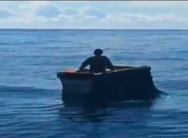 Viral Seorang Pria Diselamatkan Setelah 5 Hari Mengapung Ditengah Lautan