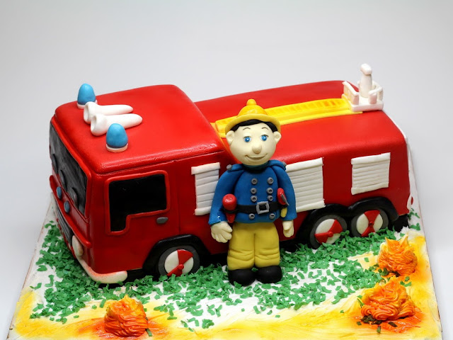 Fire Engine Children's Birthday Cake in London