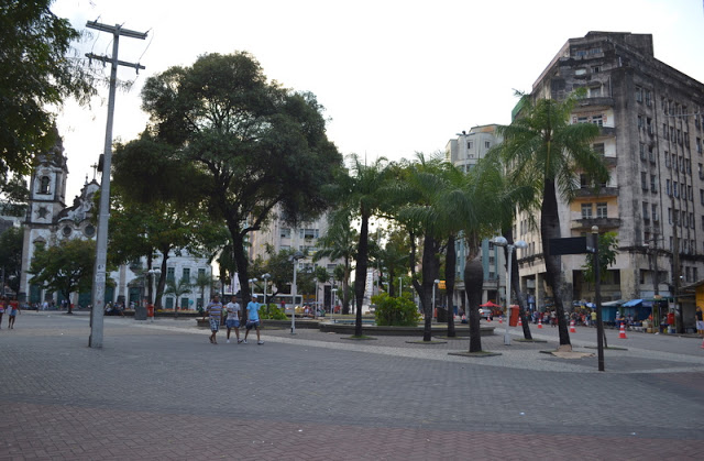 Praça do Diário de Pernambuco - Recife Centro - Blog Papo Refinado