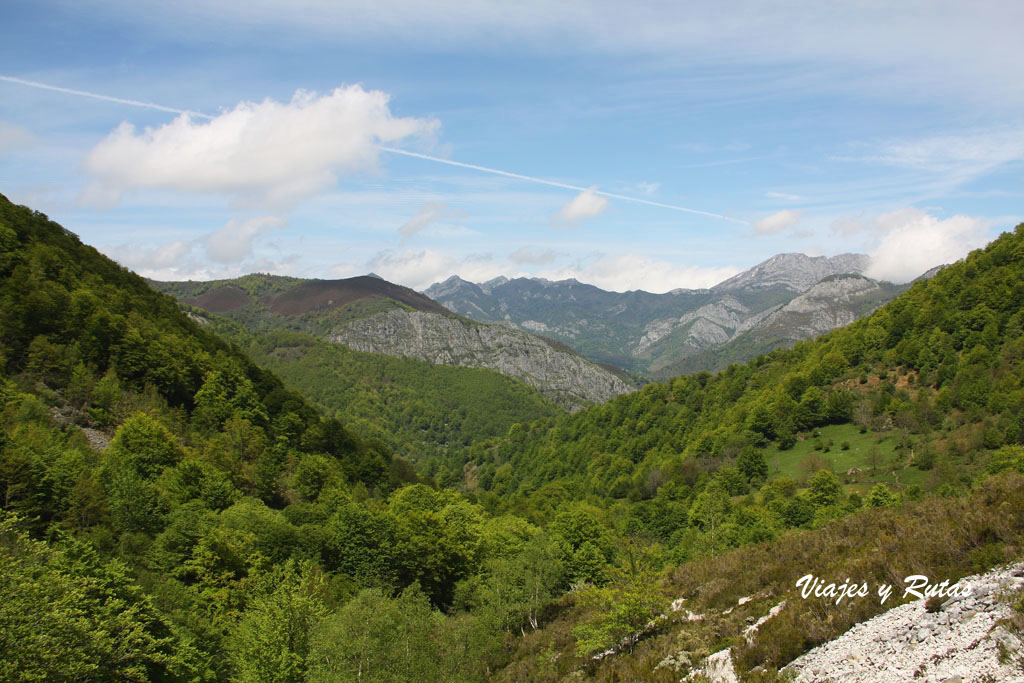 Ruta al Tabayón del Mongallo, Asturias