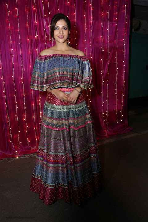 Mehrene Kaur Pirzada at Zee Telugu Apsara Awards 2017