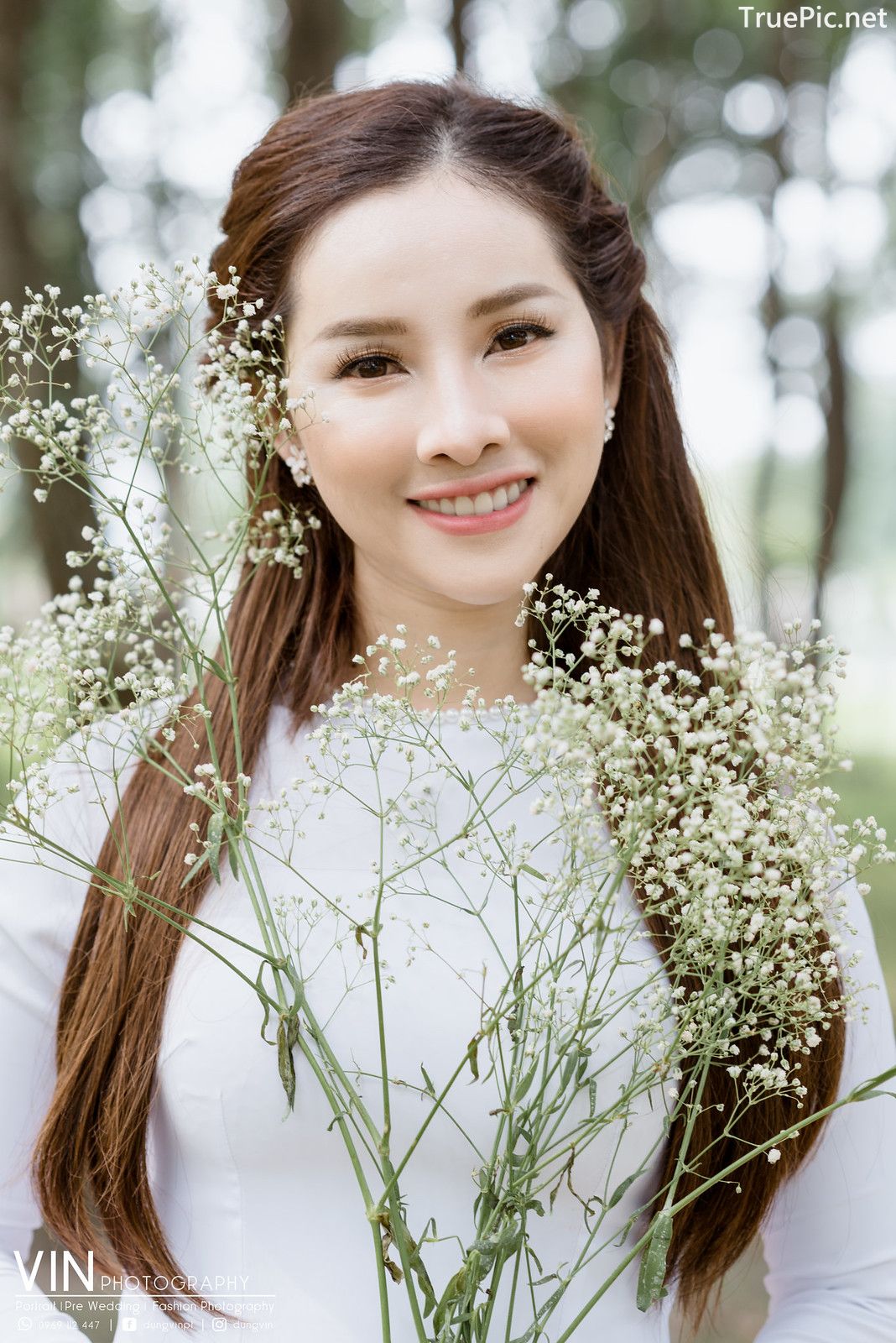 Image-Vietnamese-Beautiful-Girl-Ao-Dai-Vietnam-Traditional-Dress-by-VIN-Photo-3-TruePic.net- Picture-31