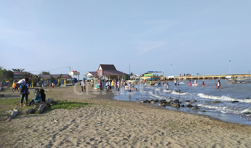 Mamanya Rakha Blogspot Pantai Balongan Di Indramayu